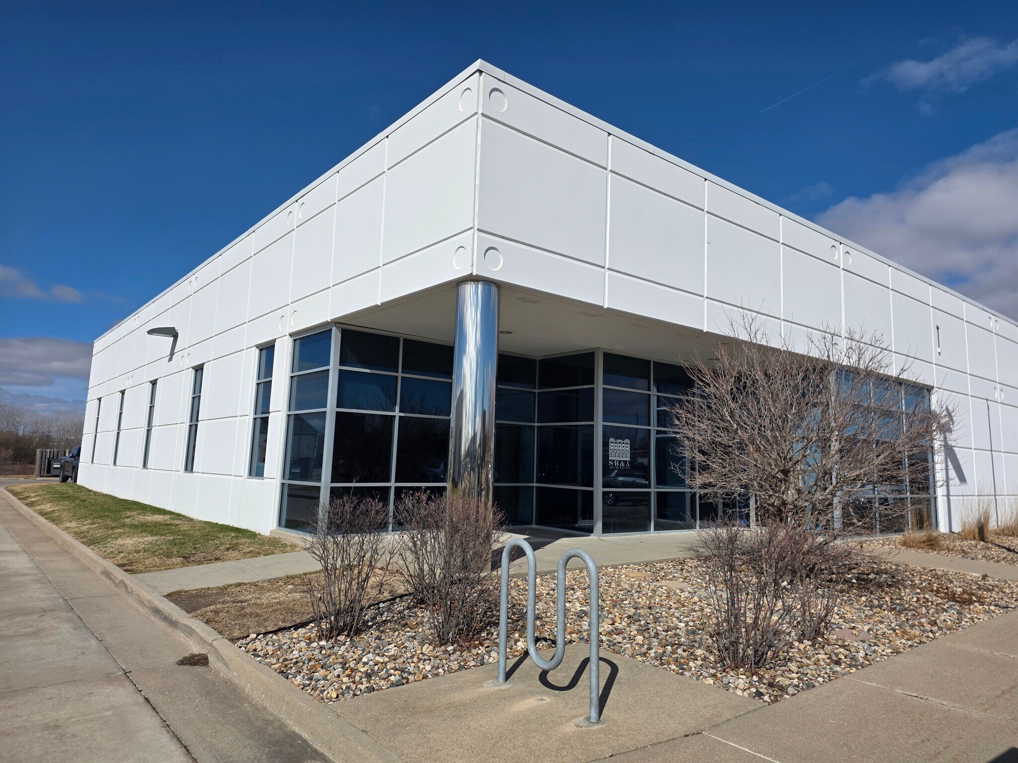1421 S Bell Ave, Ames, IA for lease Building Photo- Image 1 of 12