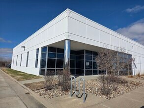 1421 S Bell Ave, Ames, IA for lease Building Photo- Image 1 of 12