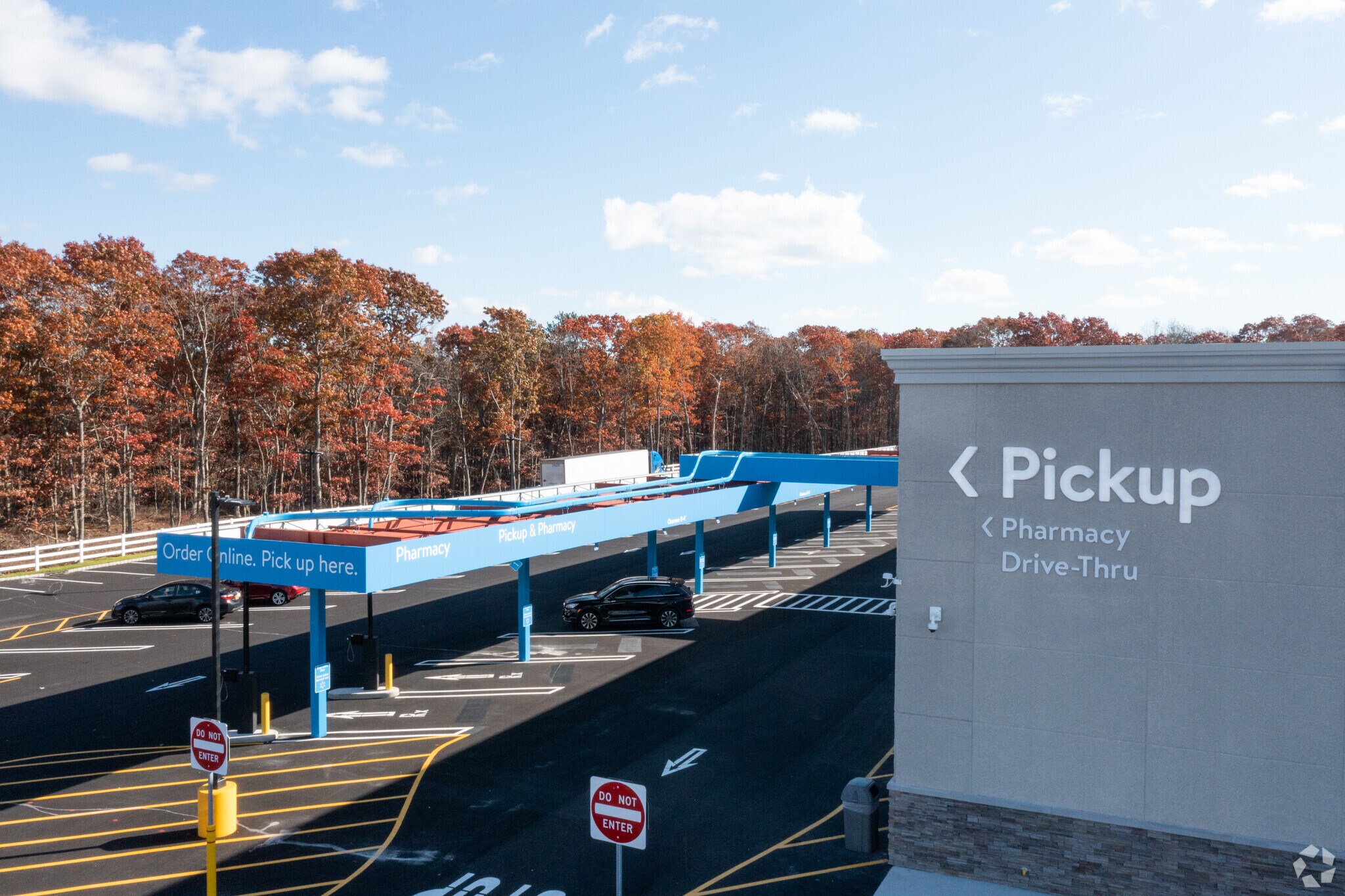 901 Boulevard E, Yaphank, NY 11980 The Shoppes at the Boulevard