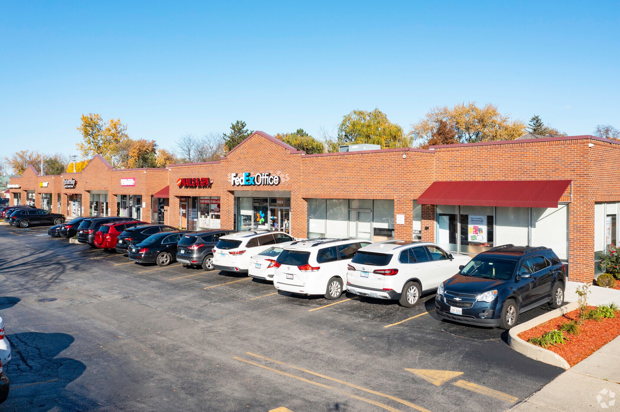 1625-1639 Waukegan Rd, Glenview, IL for sale Primary Photo- Image 1 of 1