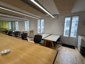 Coworking Space in Paris for lease Interior Photo- Image 2 of 7