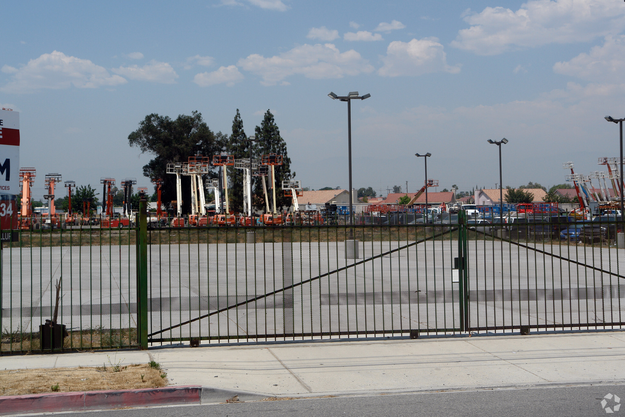 17488 Valley Blvd, Bloomington, CA for sale Primary Photo- Image 1 of 4