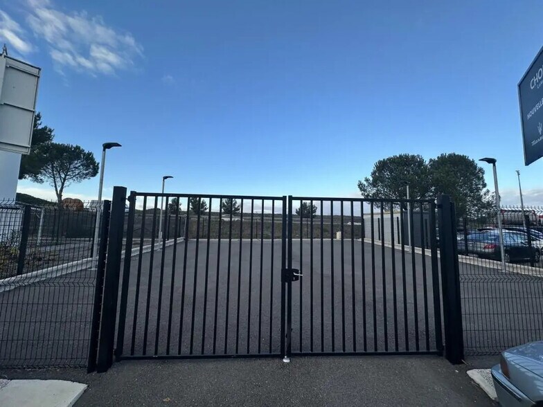 Land in Puget-sur-Argens for lease - Building Photo - Image 3 of 3