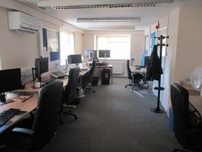 Bolham Ln, Retford for lease Interior Photo- Image 2 of 3