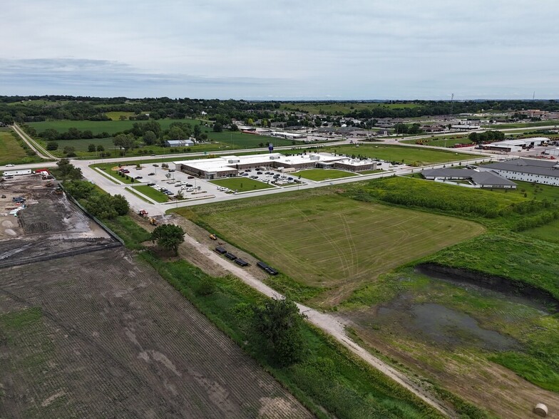 3729 Madison Avenue, Norfolk, NE for sale - Aerial - Image 3 of 4