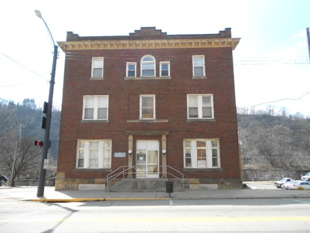 732 3rd Ave, New Brighton, PA for sale - Building Photo - Image 1 of 1