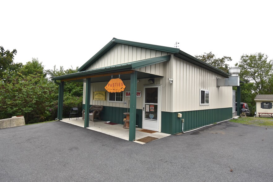 1350 Industrial Dr, Easton, PA for sale - Primary Photo - Image 1 of 19