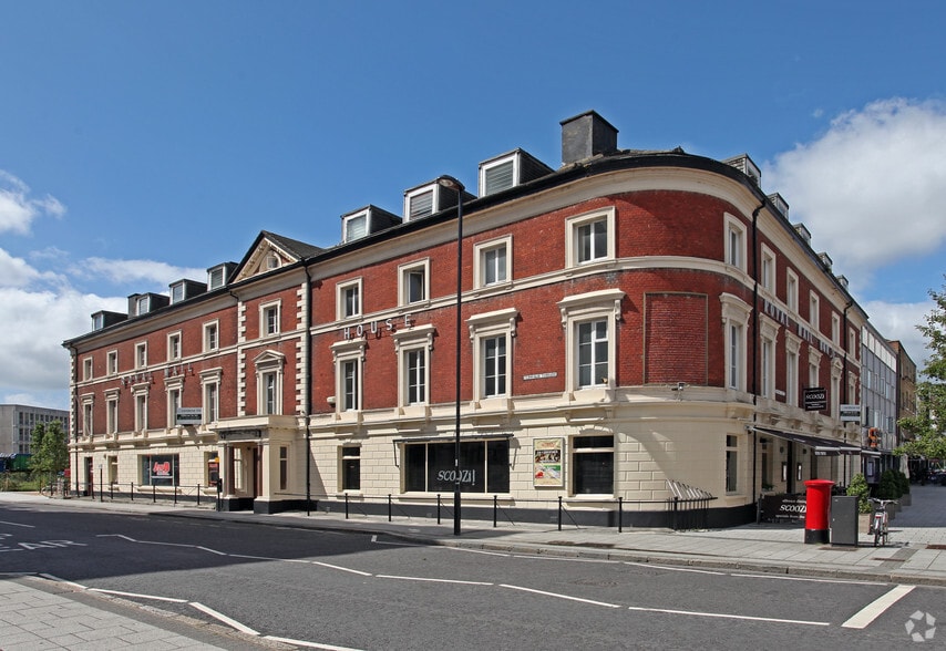 Terminus Terrace, Southampton for lease - Primary Photo - Image 1 of 5
