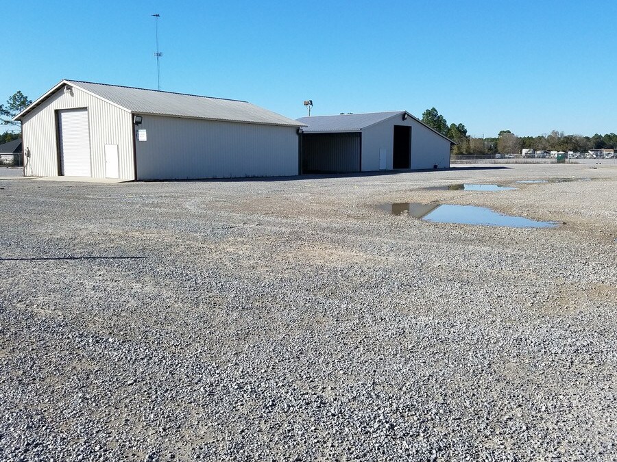 7001 Bayou Dr, Panama City, FL 32404