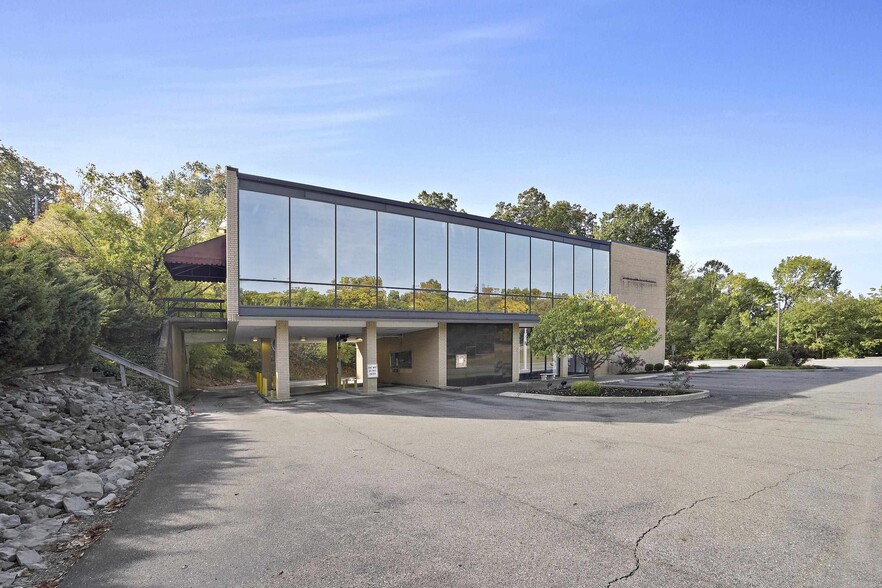 5942 Us-60, Ashland, KY for sale - Building Photo - Image 2 of 17