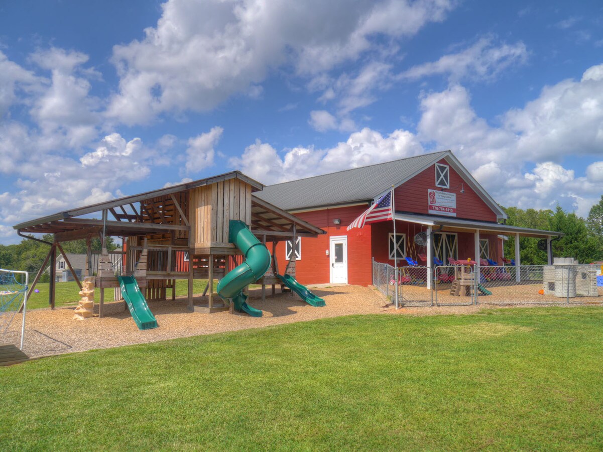 3045 Univeter Rd, Canton, GA 30115