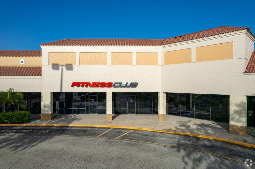 1450 N Courtenay Pky, Merritt Island, FL for lease - Building Photo - Image 3 of 12