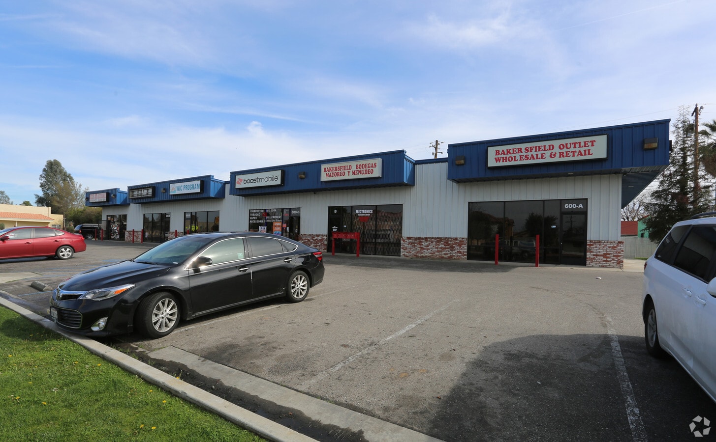 600 Union Ave, Bakersfield, CA 93307