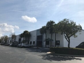 3106-3184 N Andrews Avenue Ext, Pompano Beach, FL for lease Building Photo- Image 2 of 7