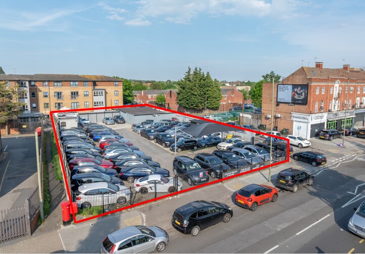 Burnt Oak Broa, Edgware for sale Building Photo- Image 1 of 4