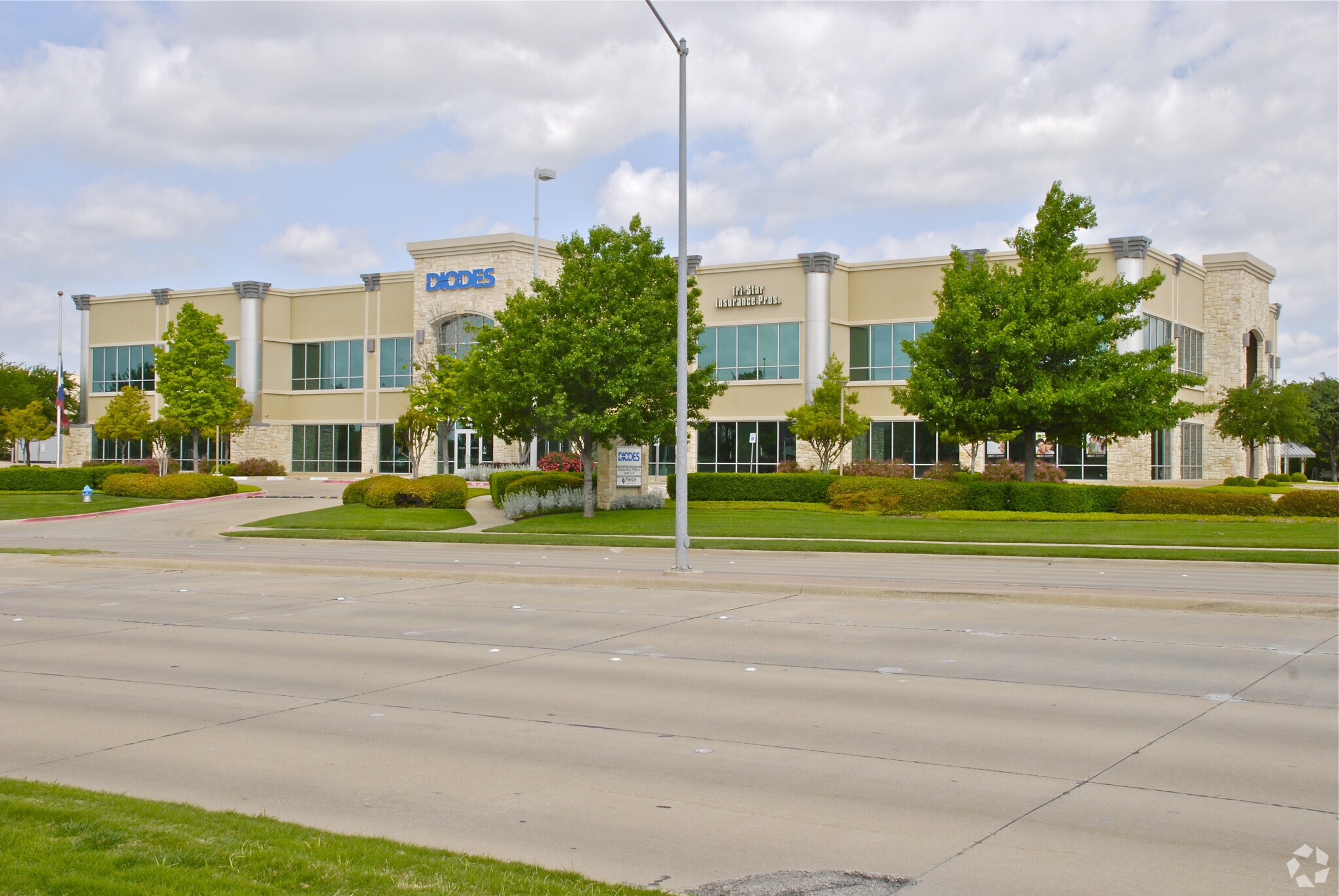 4949 Hedgcoxe Rd, Plano, TX for sale Primary Photo- Image 1 of 1
