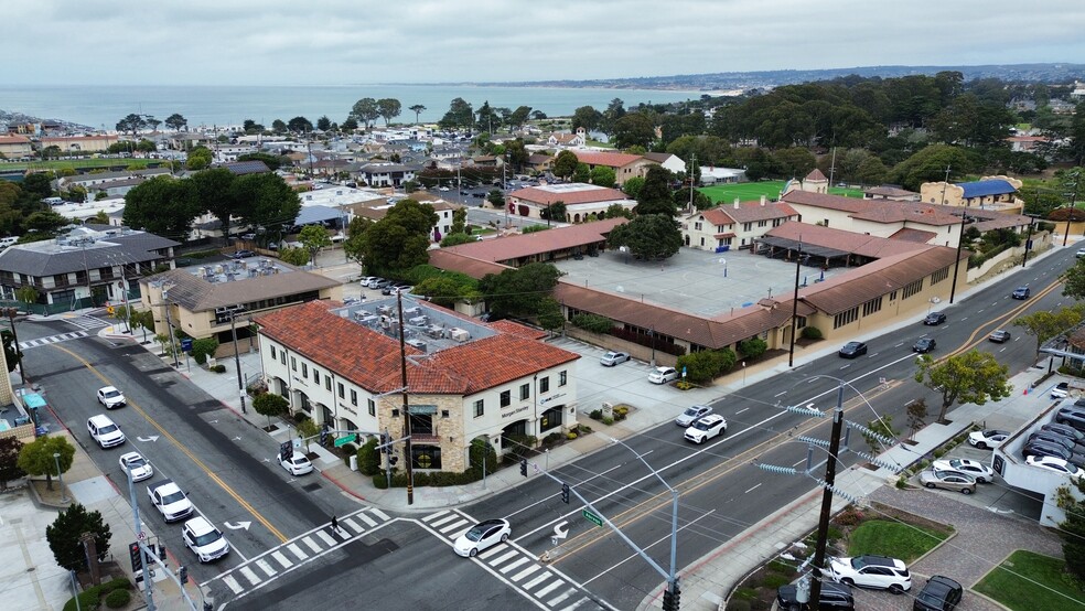 401 Fremont St, Monterey, CA for lease - Building Photo - Image 2 of 15