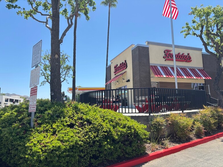 1832 E Alosta Ave, Glendora, CA for lease - Building Photo - Image 2 of 14