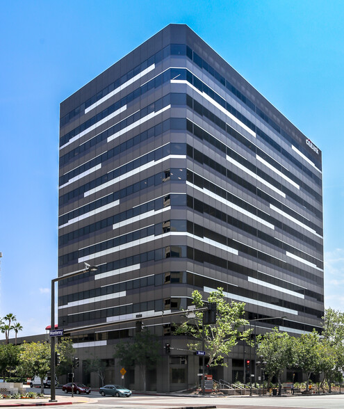 700 N Brand Blvd, Glendale, CA for lease - Building Photo - Image 1 of 1