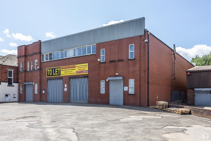 York Way, Thornaby for sale - Primary Photo - Image 1 of 1