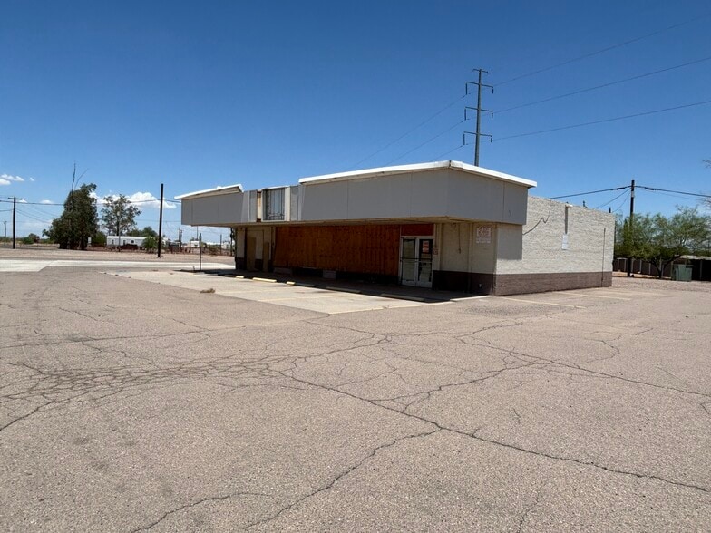 612 W Frontier St, Eloy, AZ for lease - Building Photo - Image 3 of 11