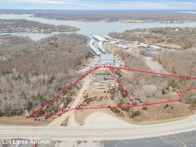 3290 Bagnell Dam Blvd, Lake Ozark, MO for sale - Building Photo - Image 2 of 42