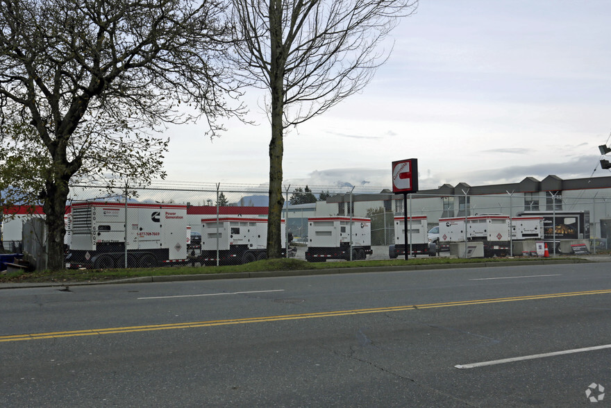 19555 96th Ave, Surrey, BC for lease - Building Photo - Image 2 of 8