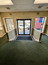 161 Long Beach Rd, Island Park, NY for lease Interior Photo- Image 1 of 10