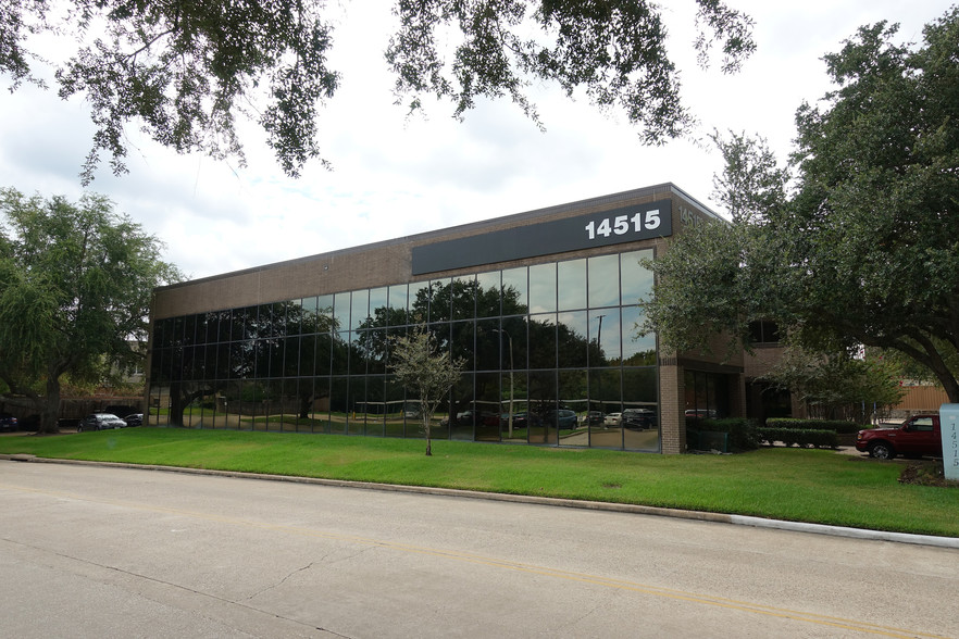 14515 Briarhills Pkwy, Houston, TX for lease - Building Photo - Image 1 of 13