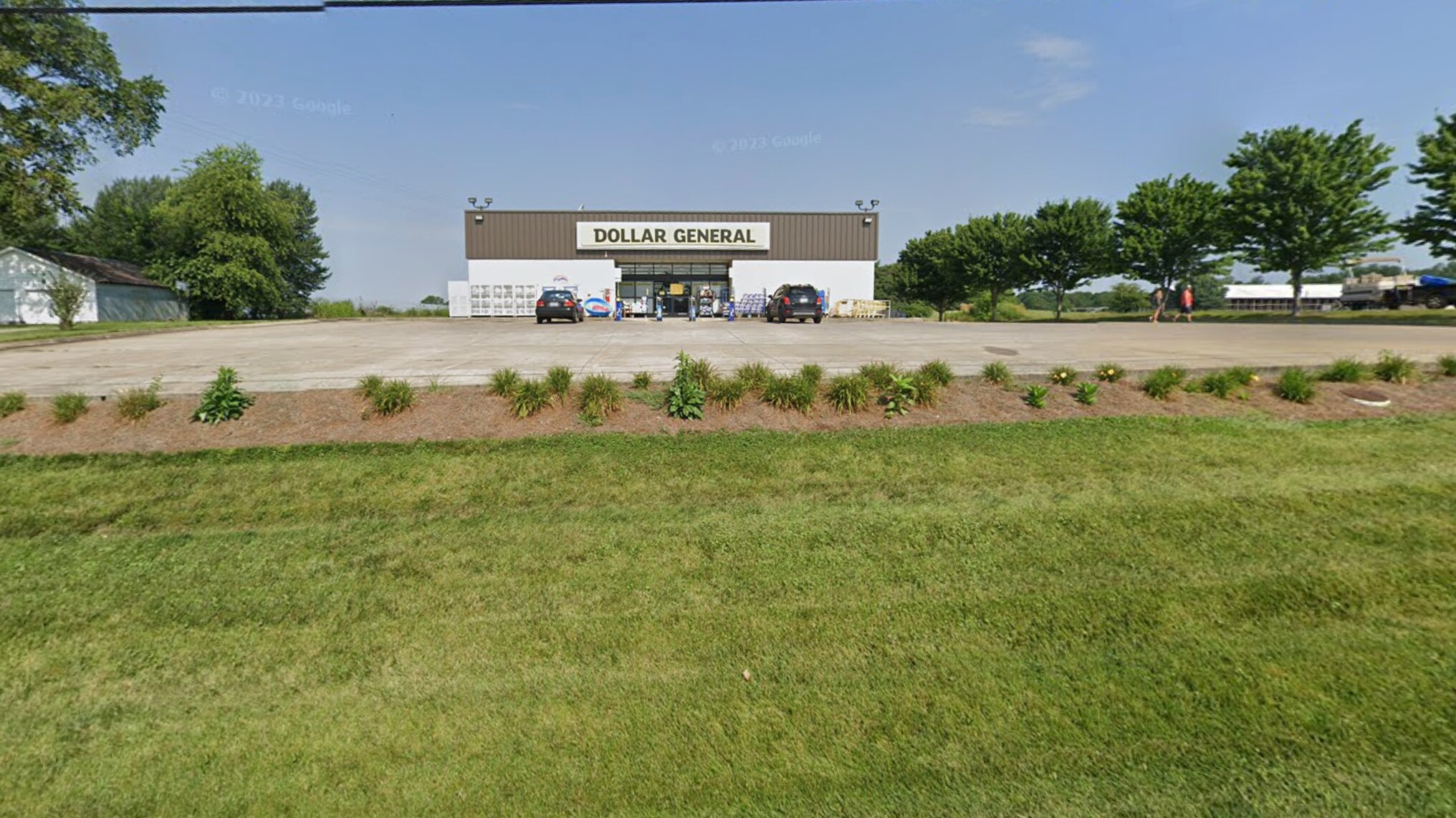 415 Main St, Fountain Run, KY for sale Primary Photo- Image 1 of 2