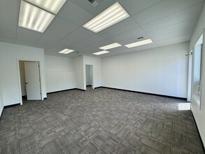 231 E Swanson Ave, Wasilla, AK for lease Interior Photo- Image 2 of 5