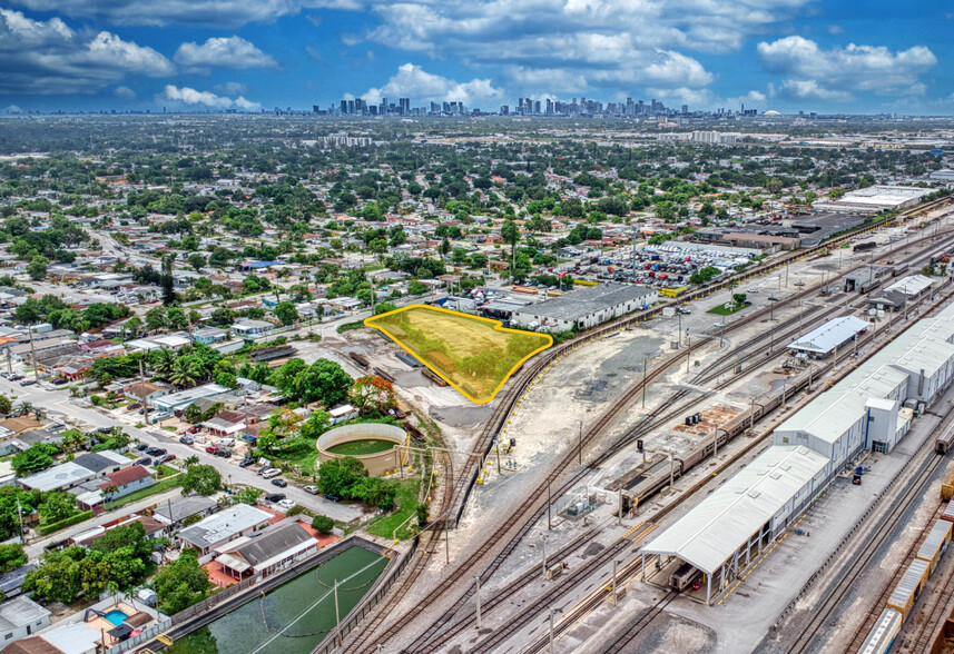 9600 NW 36th Ave, Miami, FL for sale - Aerial - Image 3 of 8