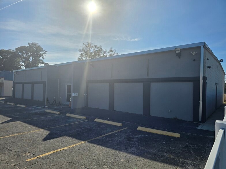 2712 Cesery Blvd, Jacksonville, FL for sale - Building Photo - Image 3 of 6