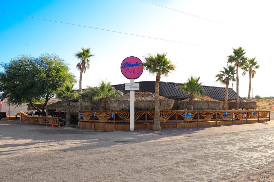 5103 Powell Lake rd, Topock, AZ 86436