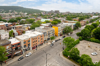 3674 Rue Saint-Denis, Montréal, QC - aerial  map view