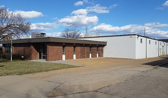 406 SE Jefferson St, Topeka, KS for sale Building Photo- Image 1 of 1