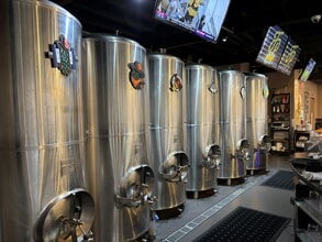 16087 Perry Hwy, Warrendale, PA for lease Interior Photo- Image 2 of 4