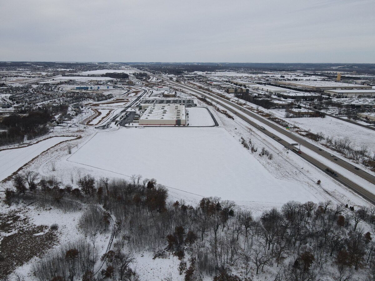 XXX Dean Lakes Blvd, Shakopee, MN 55379