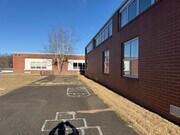 635 Sutton Creek Rd, Harding PA - Parking Garage