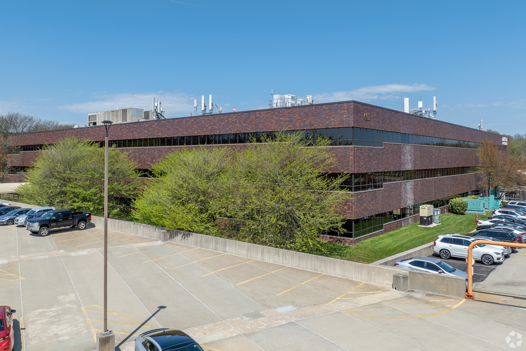 602 W Office Center Dr, Fort Washington, PA for lease Primary Photo- Image 1 of 8