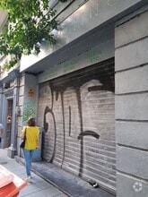 Retail in Madrid, Madrid for lease Interior Photo- Image 2 of 13