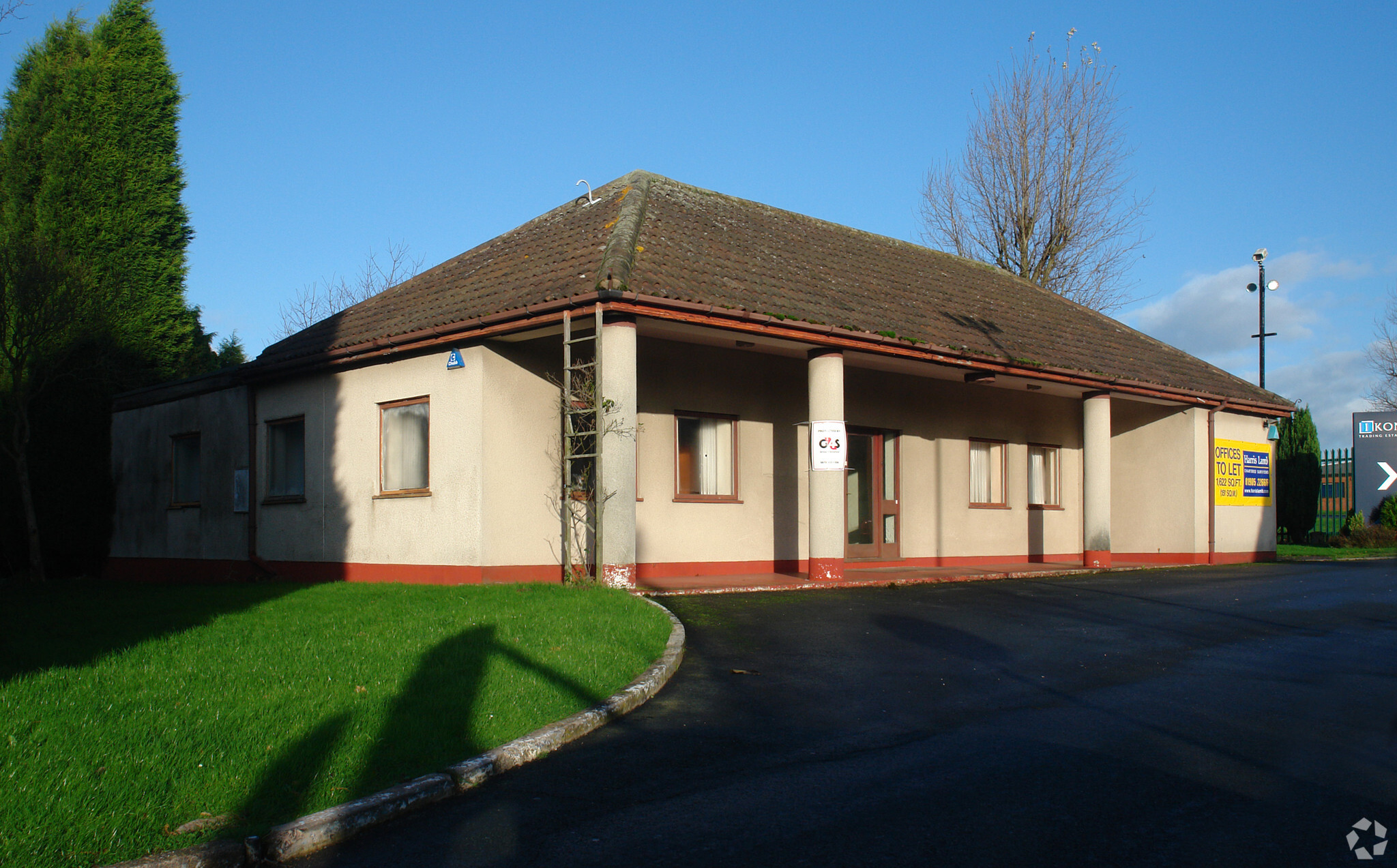 Droitwich Rd, Hartlebury for sale Primary Photo- Image 1 of 3