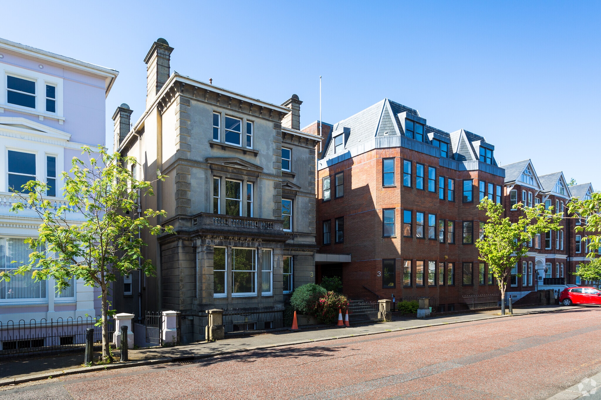 3-5 Lonsdale Gdns, Tunbridge Wells for sale Primary Photo- Image 1 of 1