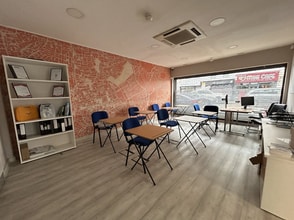 466-468 Roman Rd, London for lease Interior Photo- Image 2 of 6