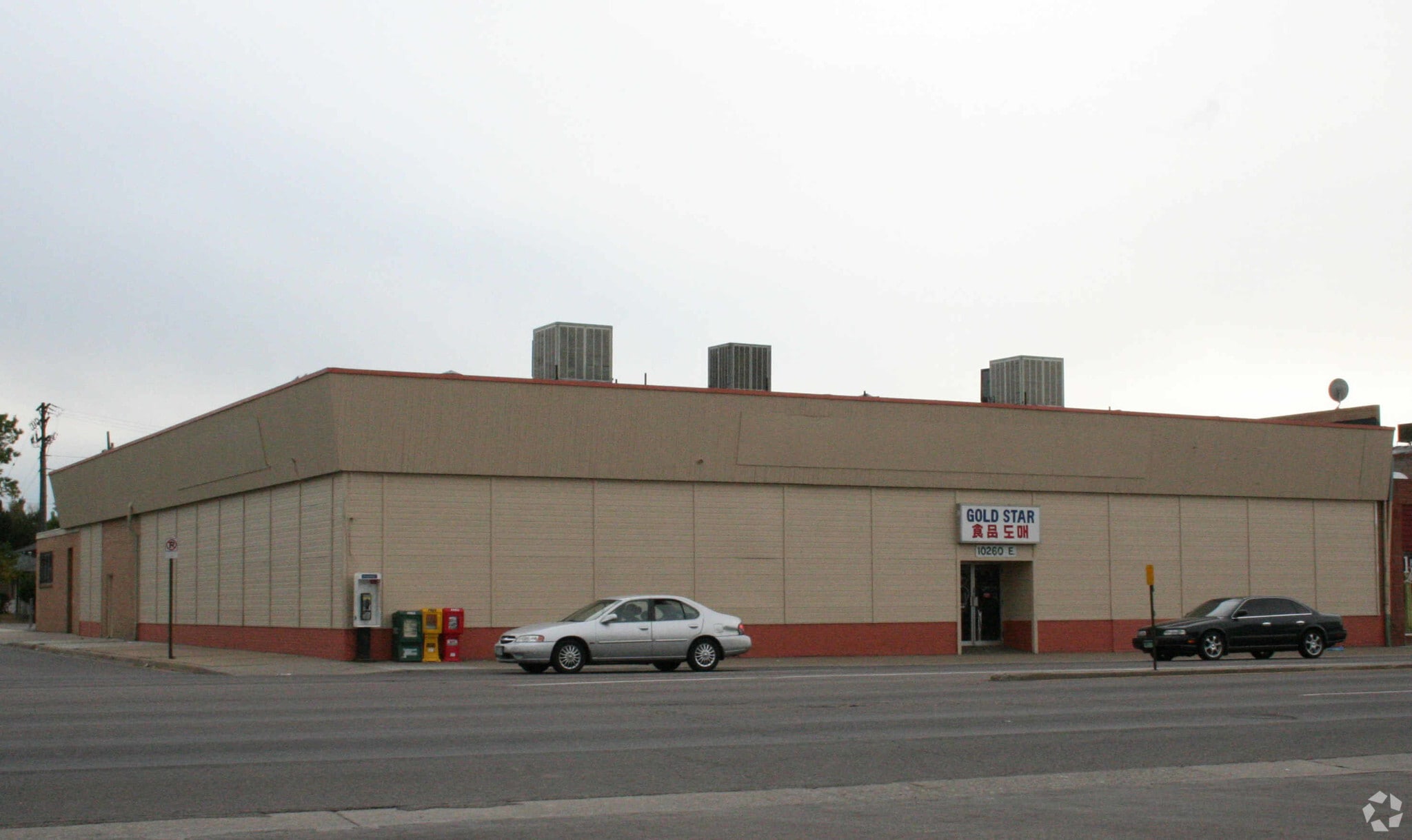 1026010290 E Colfax Ave, Aurora, CO 80010 Dollar Tree