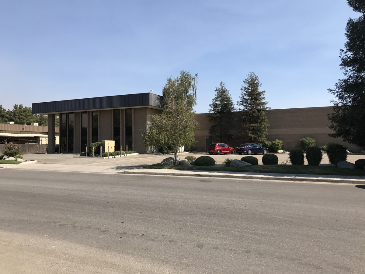 5409 Aldrin Ct Bakersfield CA 93313 LoopNet 5409 Aldrin Ct Bakersfield CA 93313 LoopNet