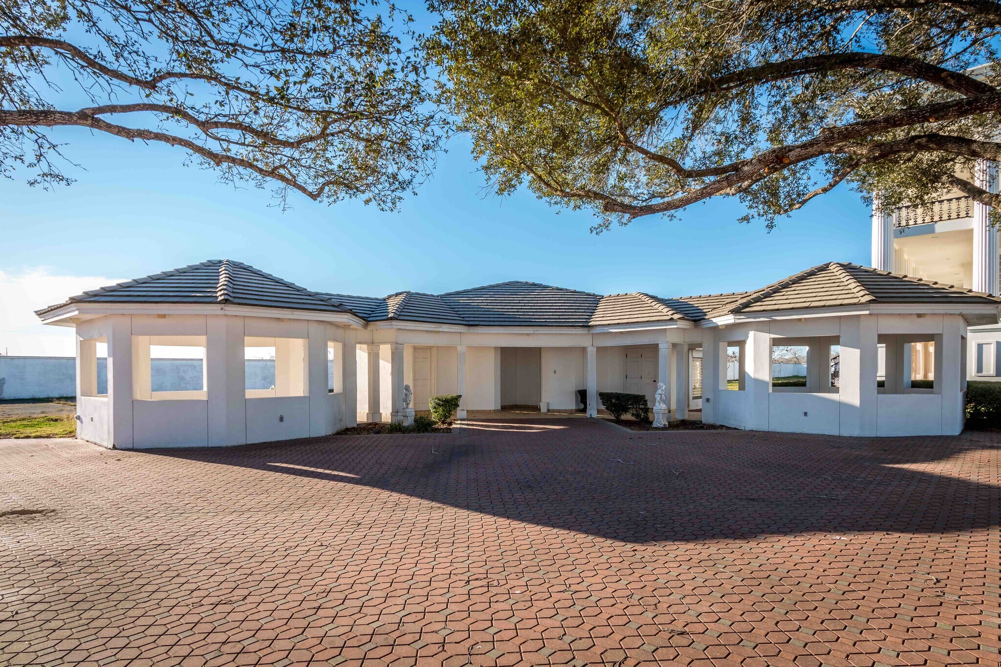 2470 S Highway 181, Karnes City, TX 78118 Specialty for Sale