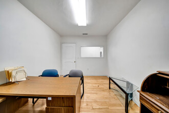 830 S Main St, Santa Ana, CA for lease Interior Photo- Image 2 of 7