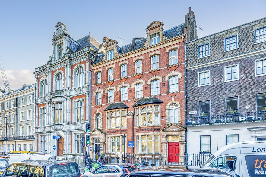 4 Bloomsbury Sq, London for lease - Building Photo - Image 3 of 3