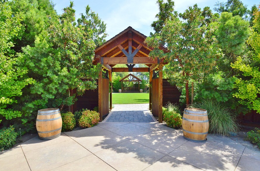 4948 Tesla Rd, Livermore, CA 94550